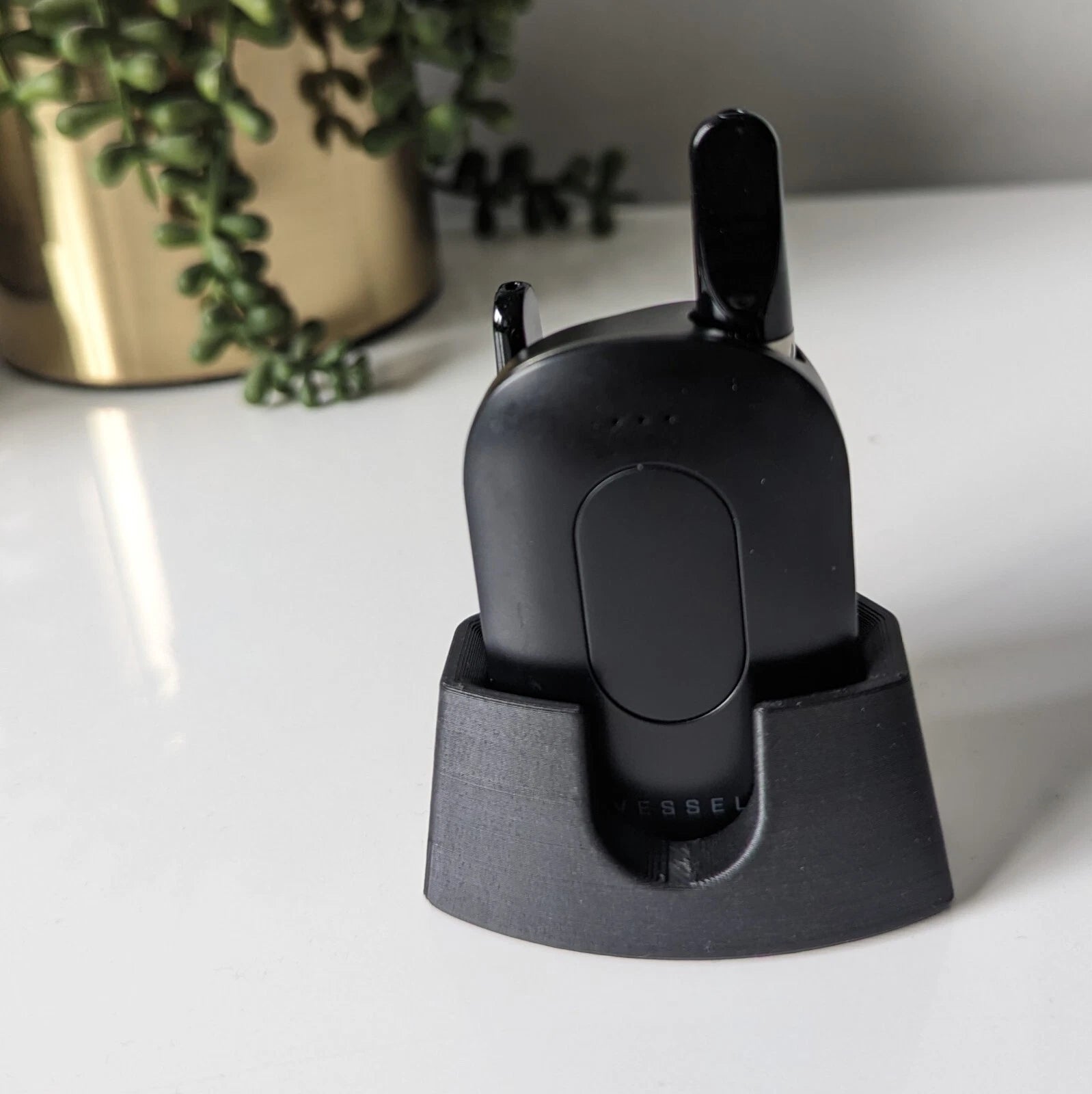 Vessel Compass Battery Stand Desktop Organizer — 3D Printed Cart Pen Holder Dock